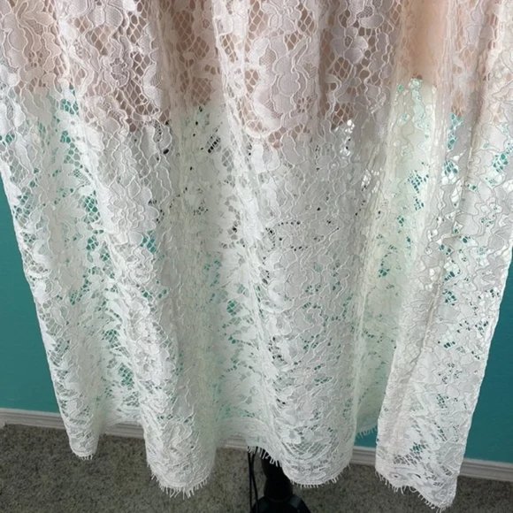 Wilfred Aritzia Lace White Lined Sheer Bohemian Maxi Skirt M - Picture 3 of 9